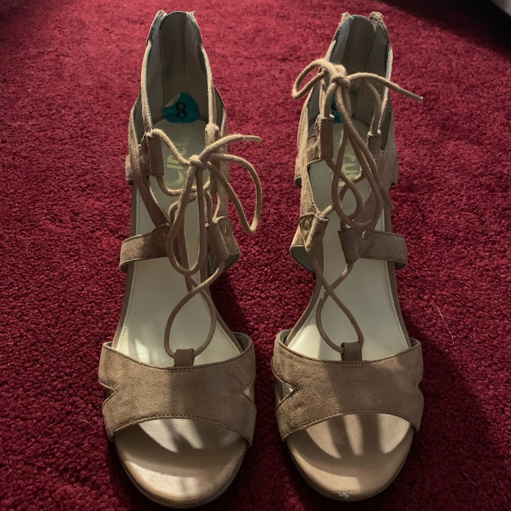 Lace up Heals